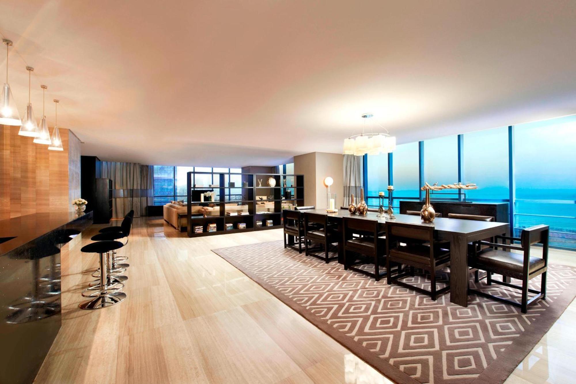 Four Points By Sheraton Qingdao, West Coast Exteriör bild