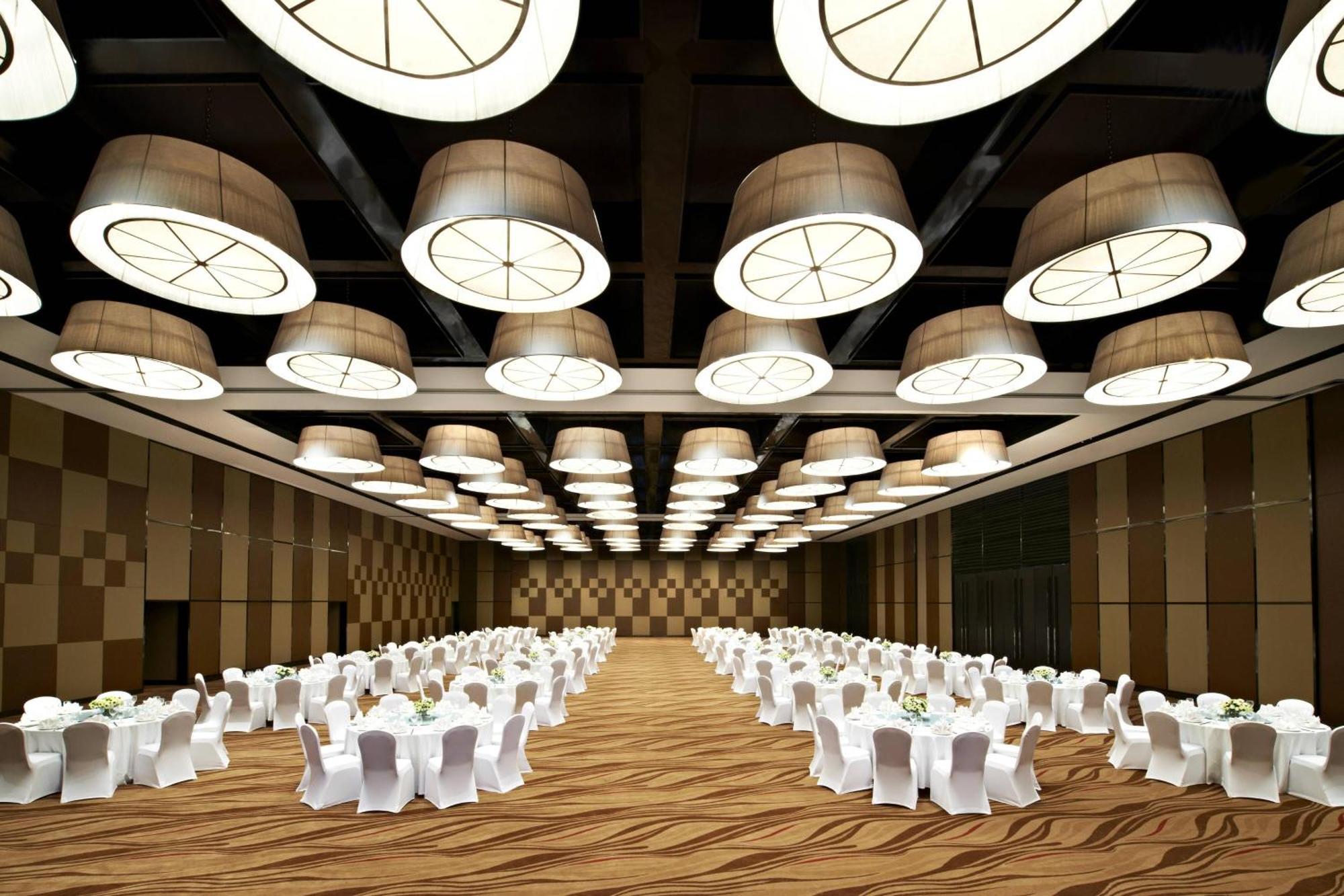Four Points By Sheraton Qingdao, West Coast Exteriör bild